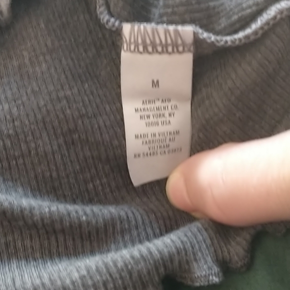 Aerie rib tank top with lettuce hem - Picture 4 of 8